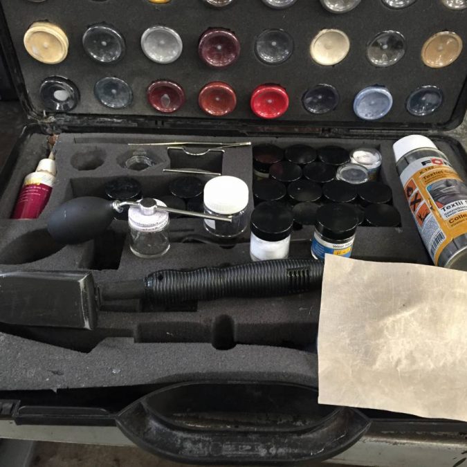 REPARATION SIEGE, MOQUETTE ET GARNITURE PAVILLON Pfastatt 0